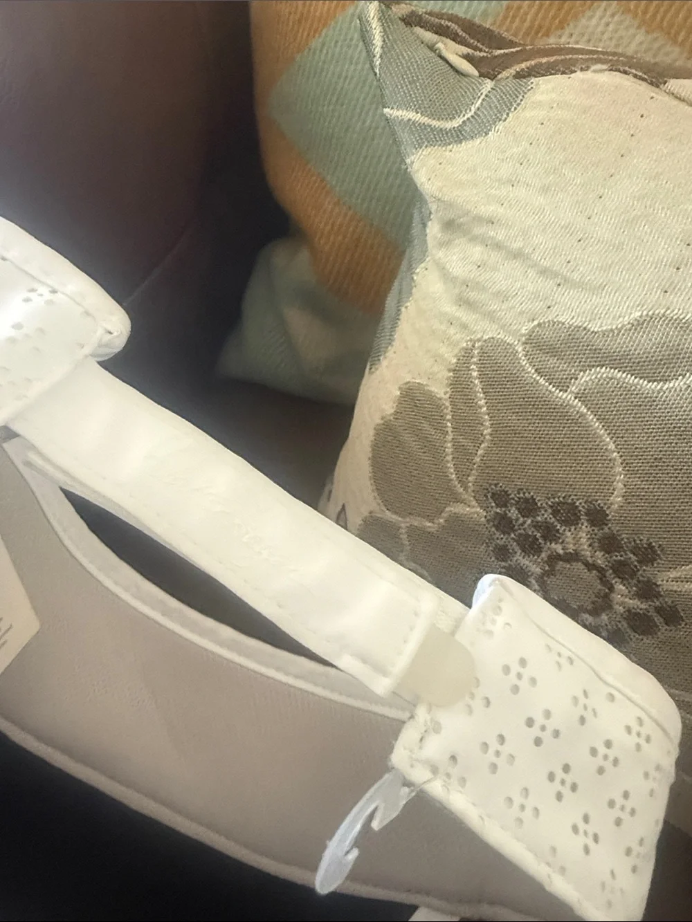 WALTER HAGEN NWT ladies white perforated sun visor